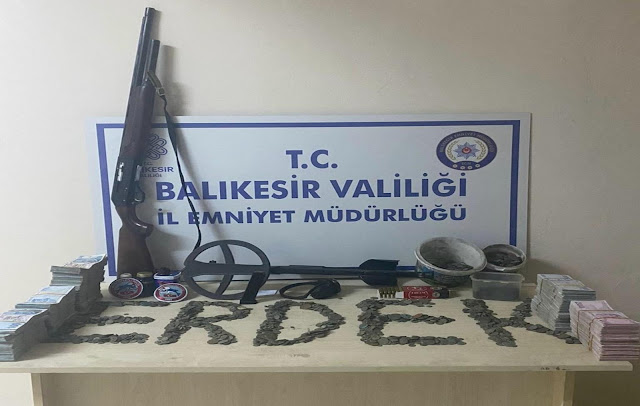 ERDEK'TE 3 BİN 882 ADET SİKKE ELE GEÇİRİLDİ