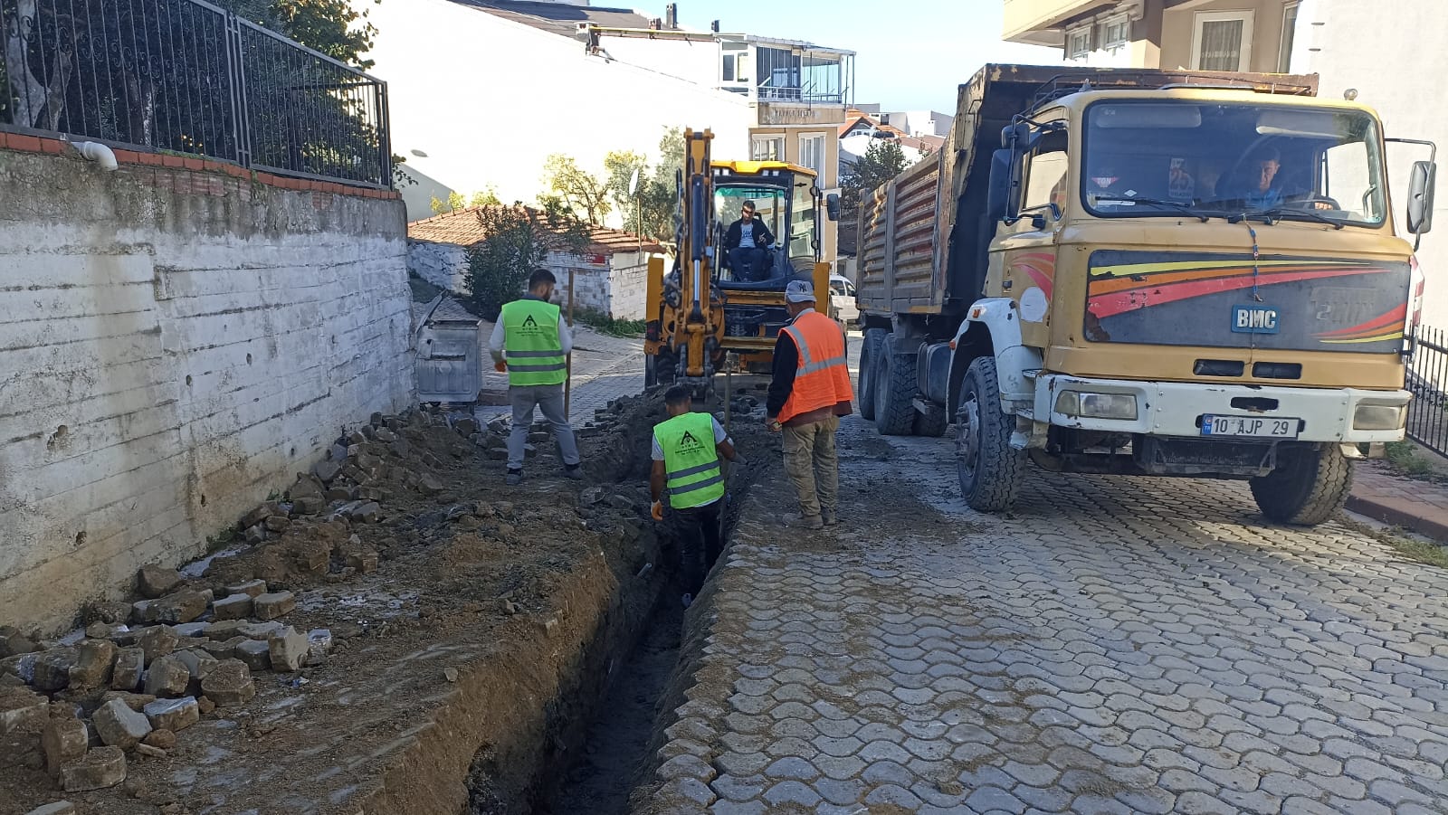 OCAKLAR'DA DOĞAL GAZ ÇALIŞMALARINDA İKİNCİ ETAP ÇALIŞMALARI BAŞLADI