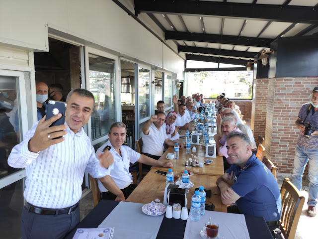 KAYMAKAMLA KAHVALTIDA BULUŞTULAR