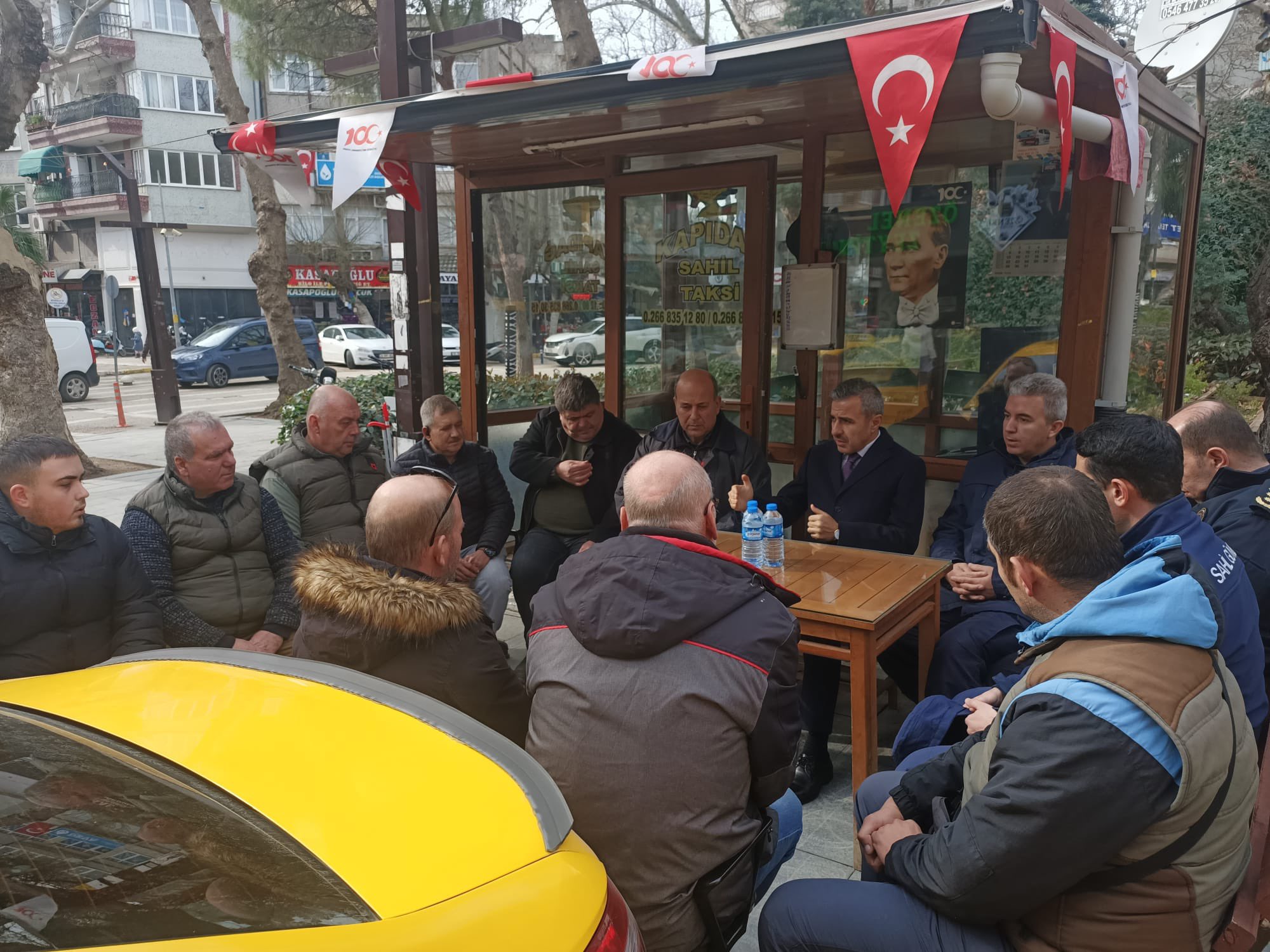 KAYMAKAM ATASOY TAKSİCİ ESNAFINI DİNLEDİ