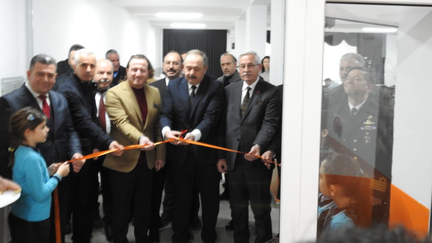 OCAKLAR İLKOKULU ÇOK AMAÇLI SALONUN AÇILIŞI YAPILDI