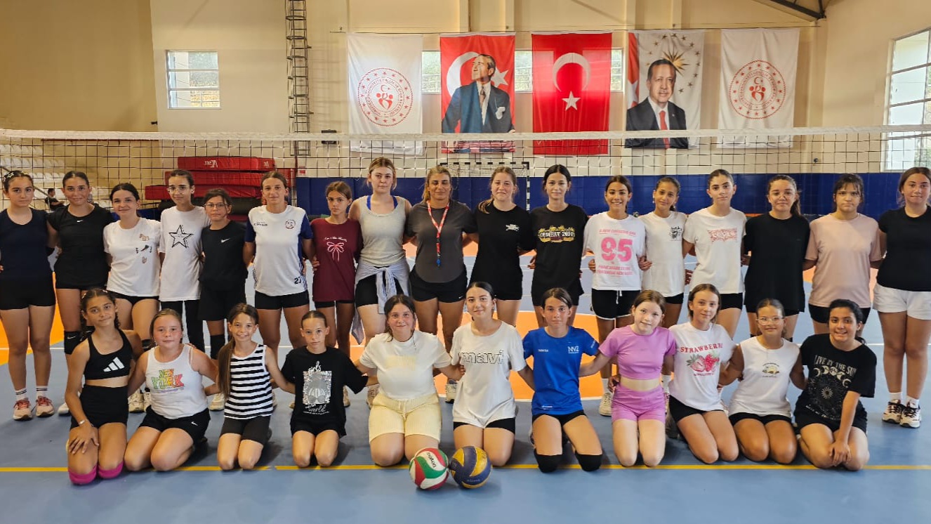 ERDEK'TE YAZ SPOR KURSLARINA YOĞUN TALEP
