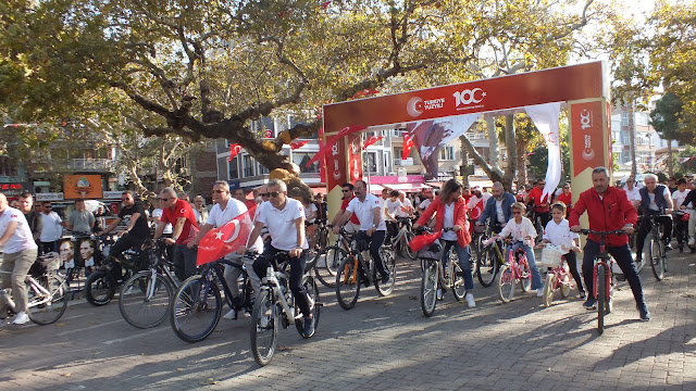 100. YIL ETKİNLİKLERİ KAPSAMINDA BİSİKLET TURU GERÇEKLEŞTİ