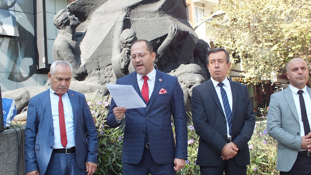 ERDEK'TE FİLİSTİN'E DESTEK VE İSRAİL'E KINAMA AÇIKLAMASI