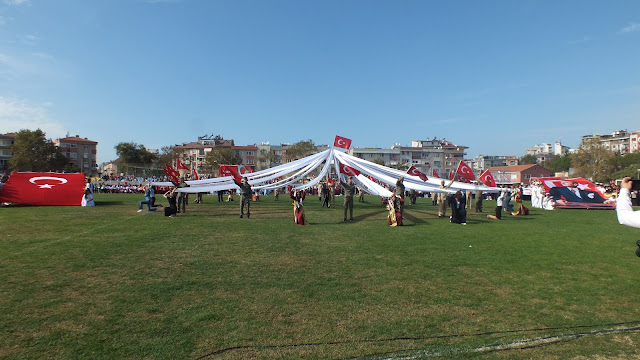 ERDEK'TE CUMHURİYETİN 100. YILI COŞKUSU