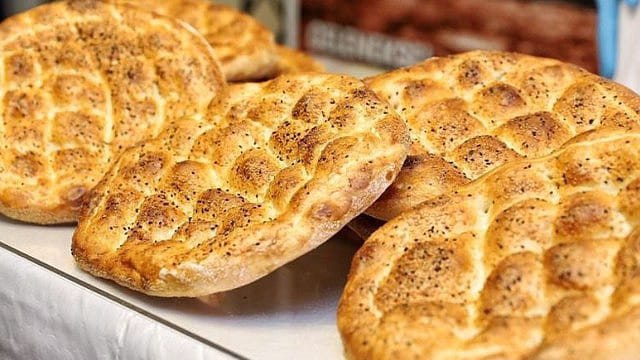 ERDEK'TE RAMAZAN PİDESİ 30 TL'DEN SATILACAK
