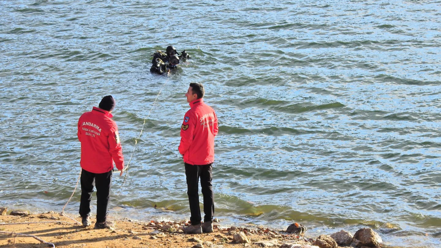 KAYIP ELİF KUMAL'I ARAMA ÇALIŞMALARI SÜRÜYOR