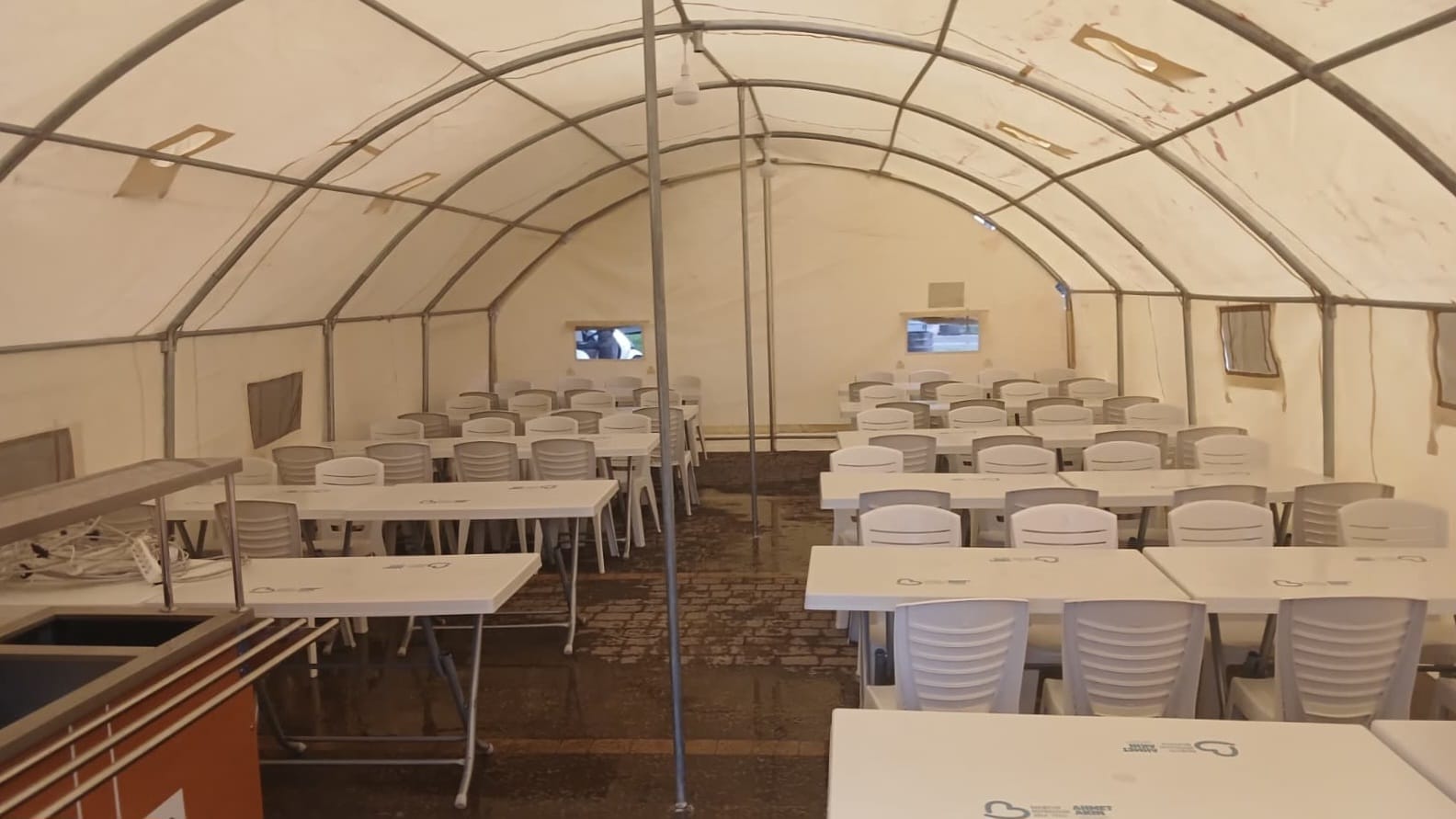 ERDEK'TE RAMAZAN ÇADIRLARI İFTARA HAZIR