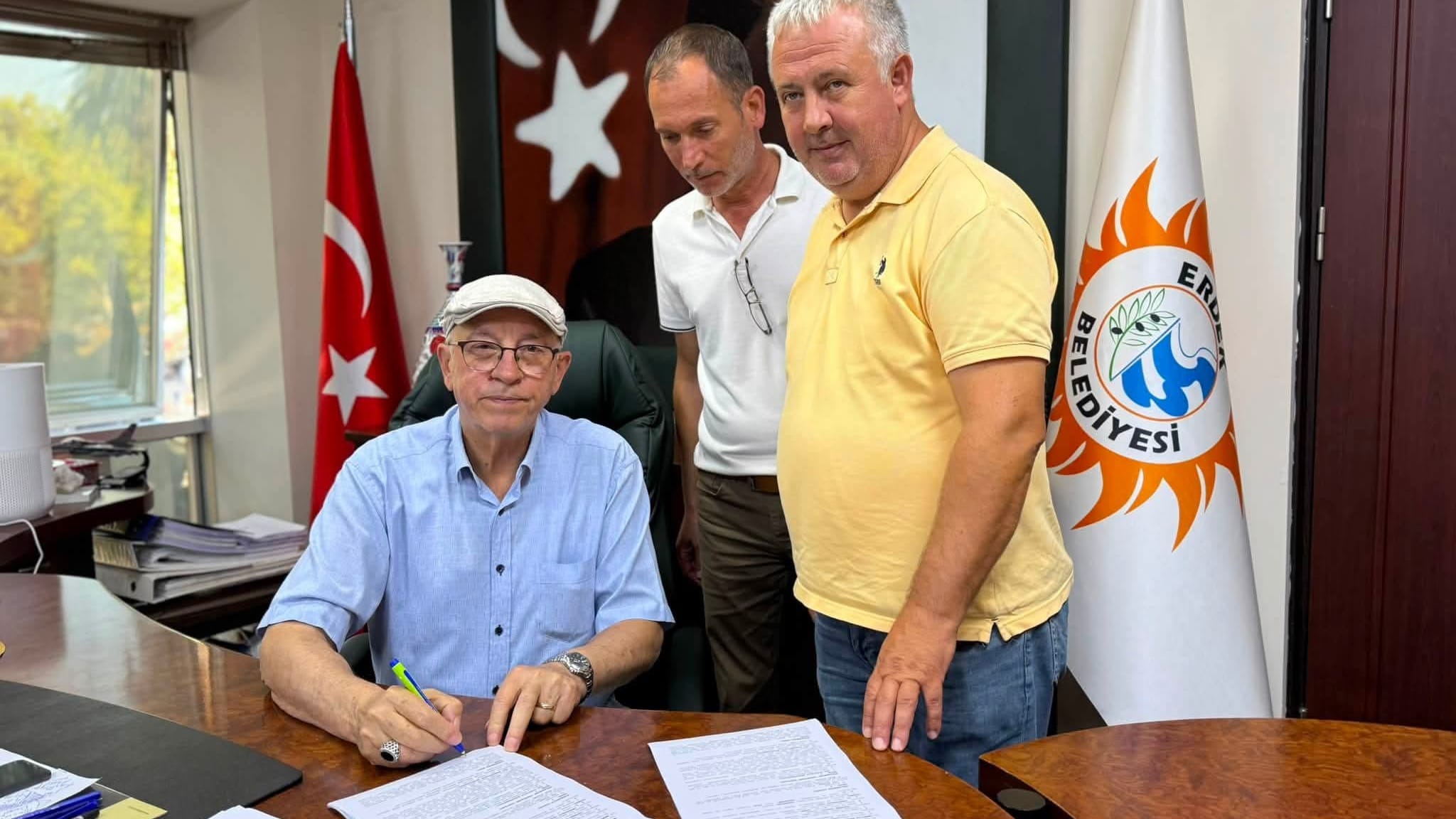 ERDEK BELEDİYESİ'NDE TOPLU İŞ SÖZLEŞMESİ İMZALANDI